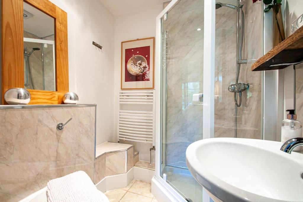 Somerford Keynes Blueberry Cottage - Lower Mill Estate מראה חיצוני תמונה