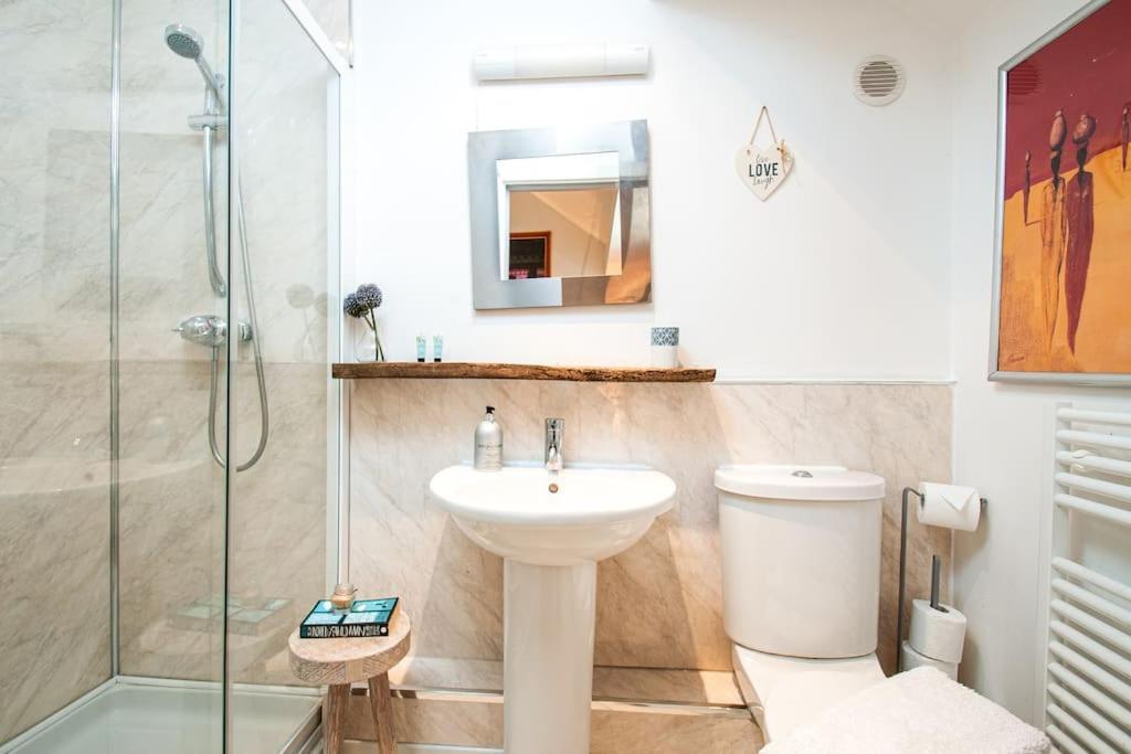 Somerford Keynes Blueberry Cottage - Lower Mill Estate מראה חיצוני תמונה